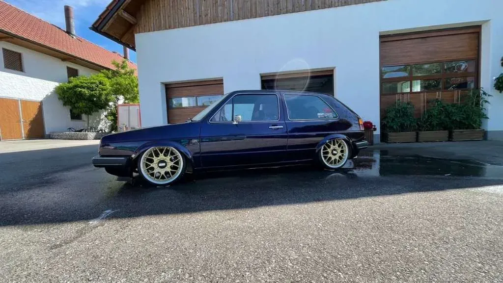 Volkswagen Golf 1986 photo 2
