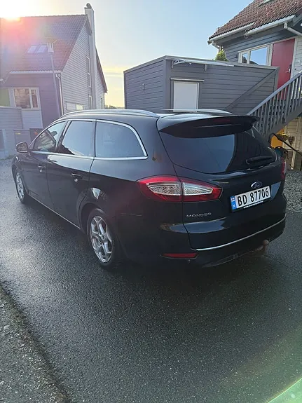 Ford Mondeo 2014 photo 3