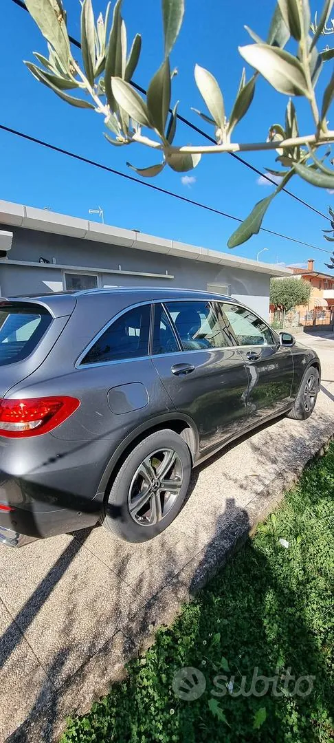 Mercedes-Benz Glc 2018 photo 4