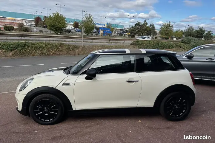 Mini One 2016 photo 4