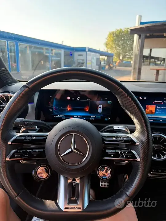 Mercedes-Benz A 35 Amg 2024 photo 4
