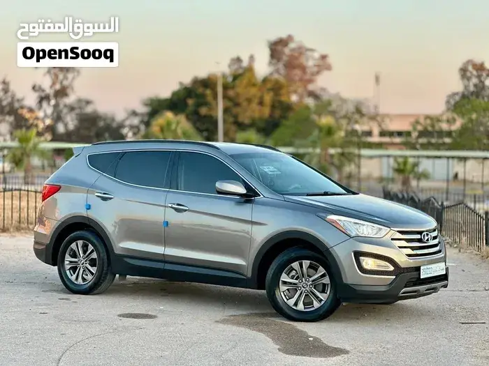 Hyundai Santa Fe 2015 photo 2