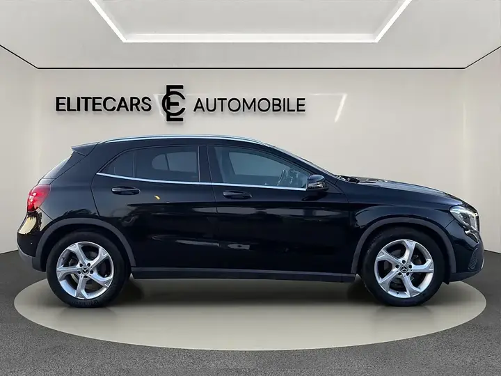 Mercedes-Benz Gla 2017 photo 2