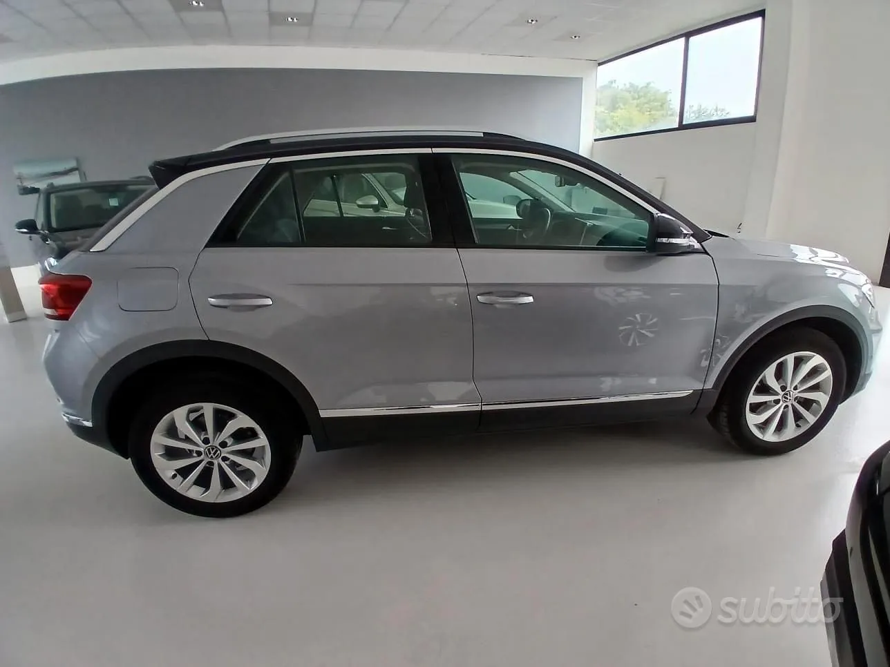Volkswagen T-Roc 2023 photo 5