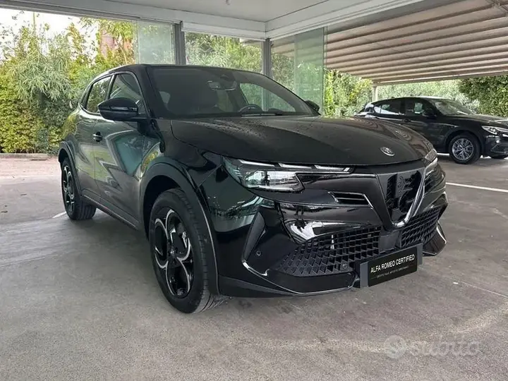Alfa Romeo Junior 2025 photo 5