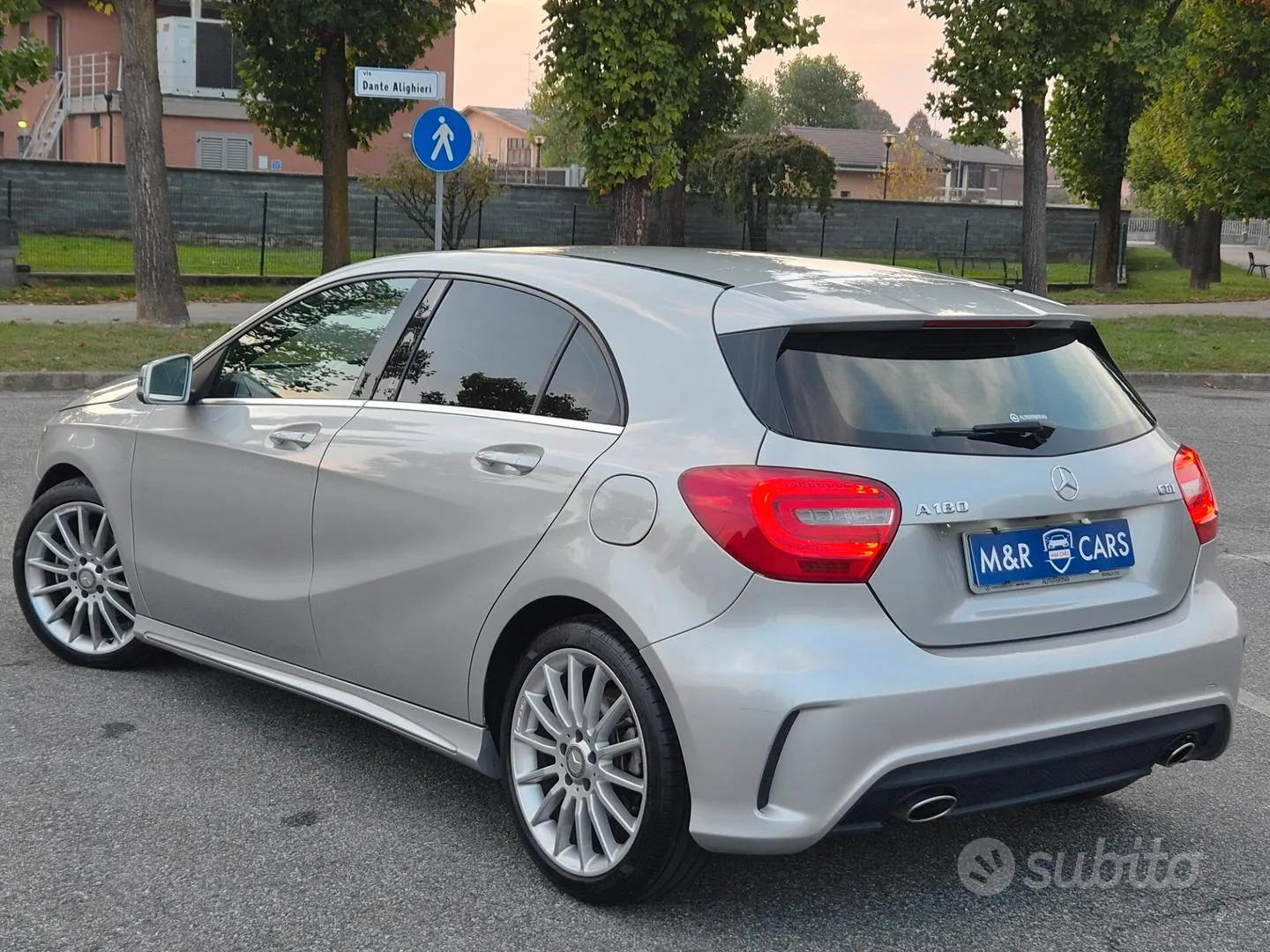 Mercedes-Benz A-Class 2014 photo 4