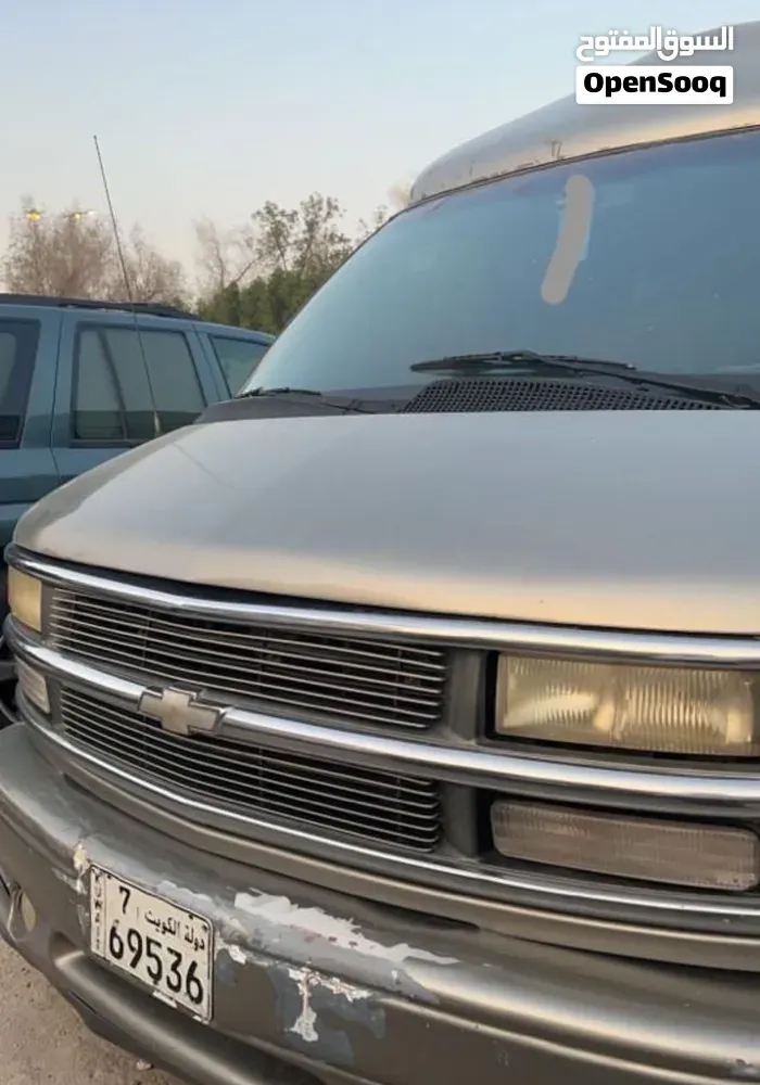 Chevrolet Van 2009 photo 4