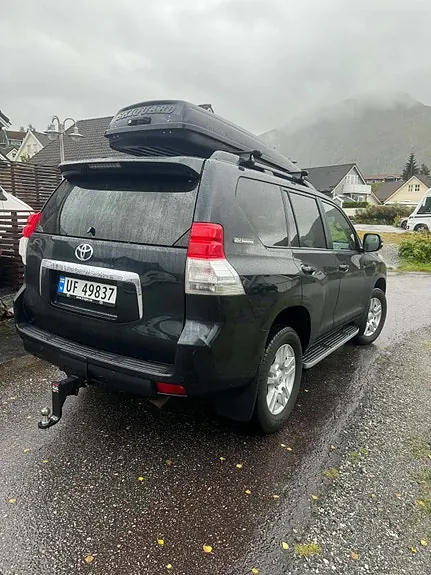 Toyota Land Cruiser 2011 photo 5