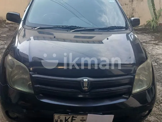 Toyota Ist