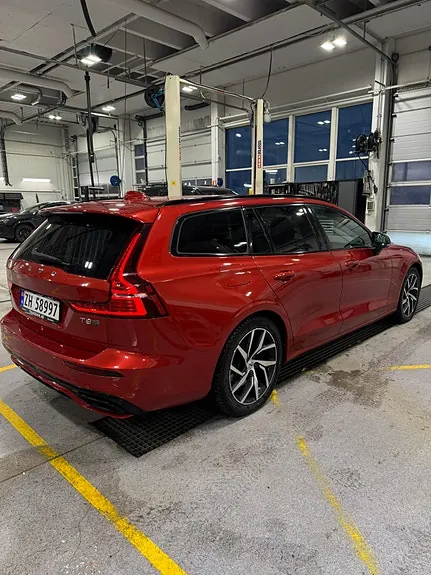 Volvo V60 2020 photo 3