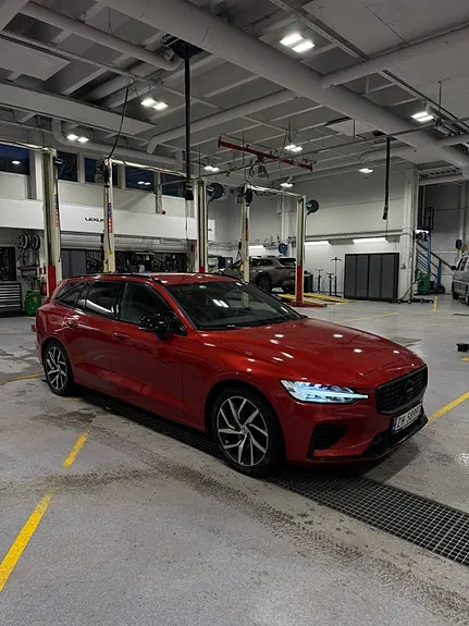 Volvo V60 2020 photo 2