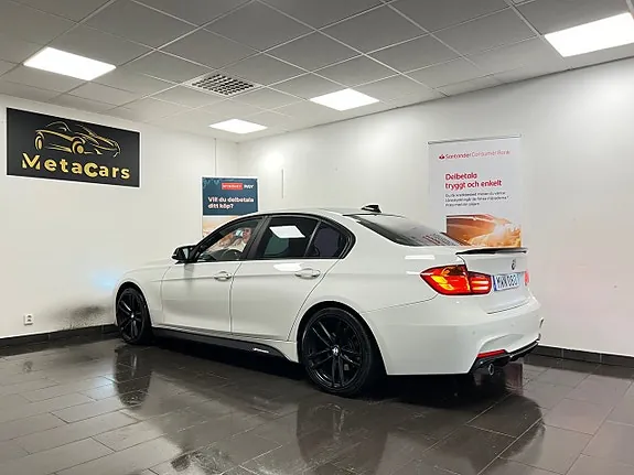 BMW 318D 2013 photo 4