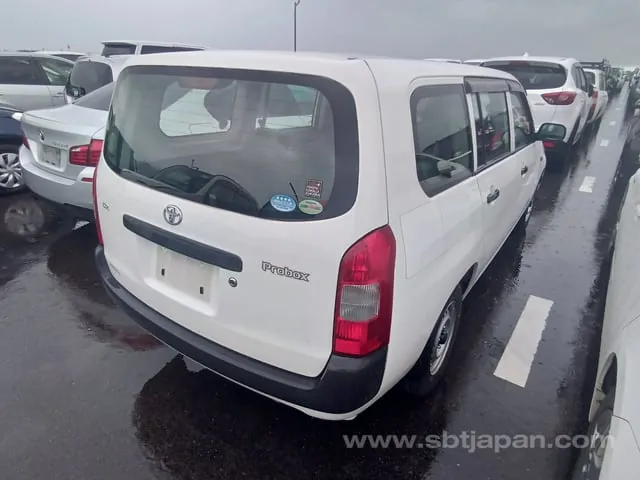 Toyota Probox 2012 photo 4