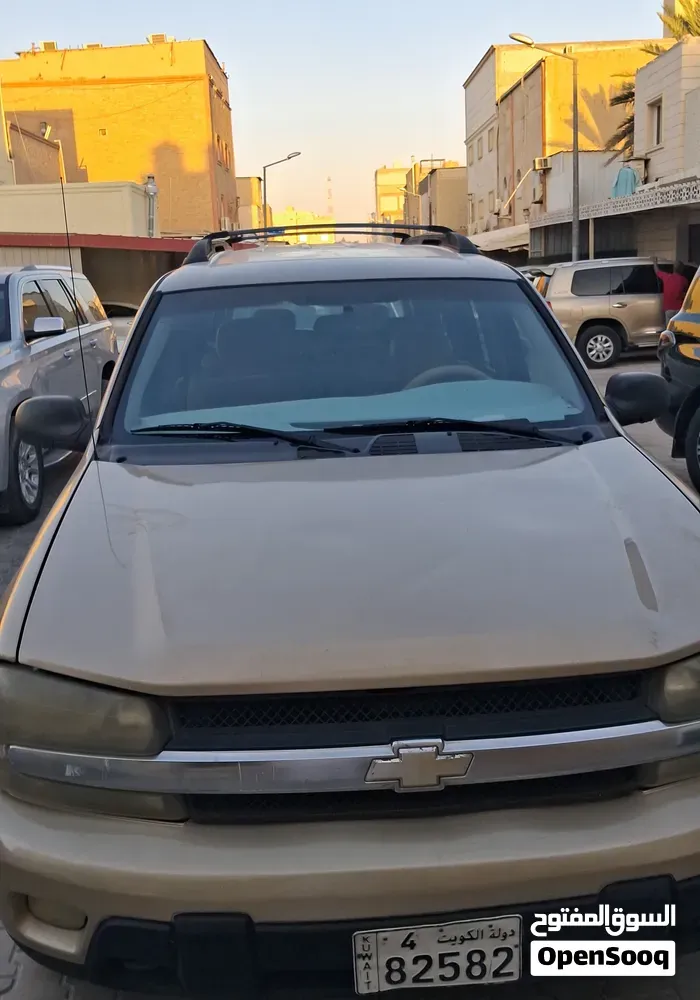 Chevrolet Blazer 2005 photo 2