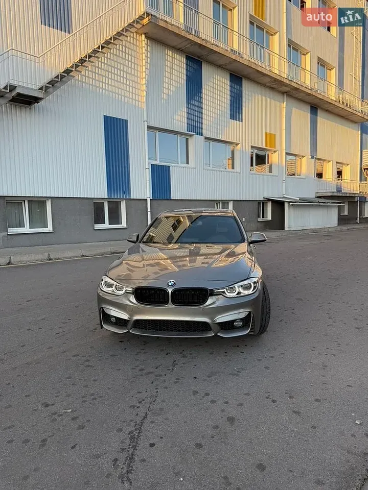 BMW 3 Series 2017 photo 2