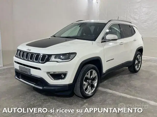 Jeep Compass 2018 photo 2