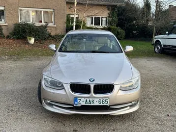 BMW 320I