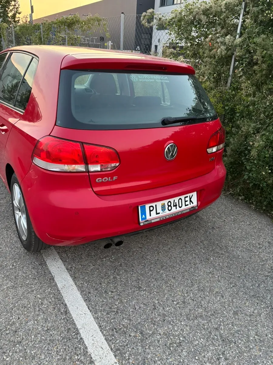 Volkswagen Golf 2009 photo 2
