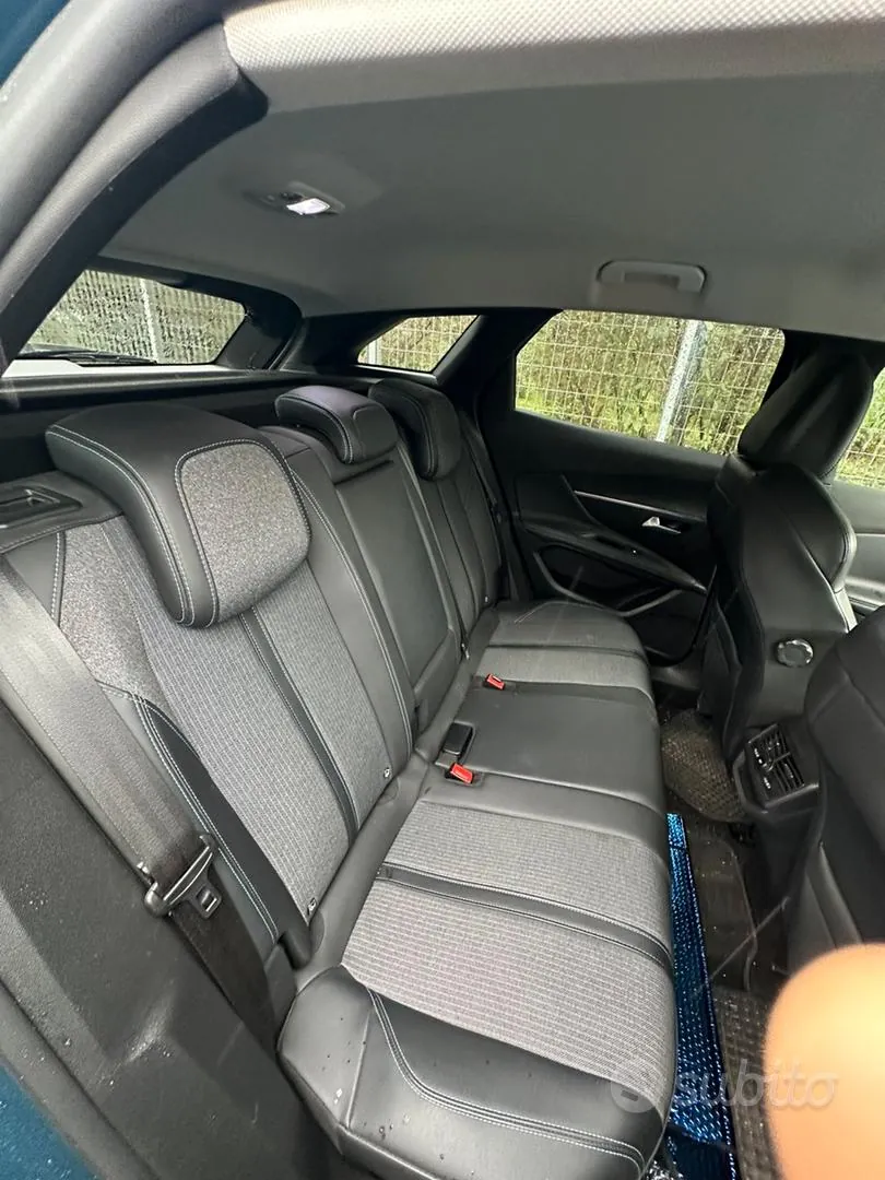 Peugeot 3008 2023 photo 4