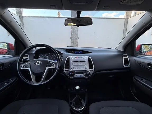 Hyundai I20 2011 photo 5