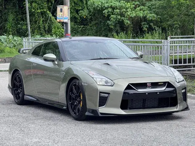 Nissan Gt-R