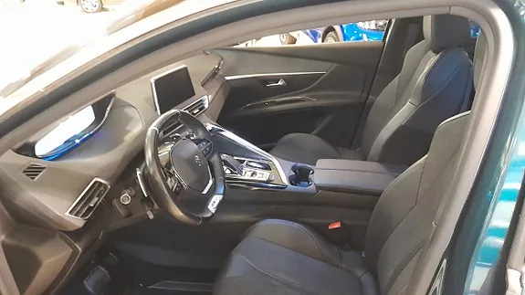 Peugeot 5008 2020 photo 3