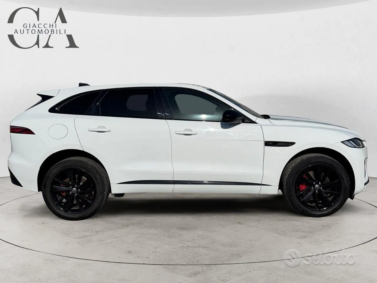 Jaguar F-Pace 2024 photo 4