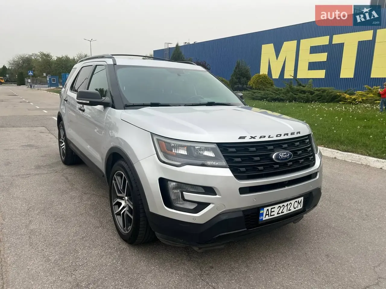 Ford Explorer 2017 photo 2