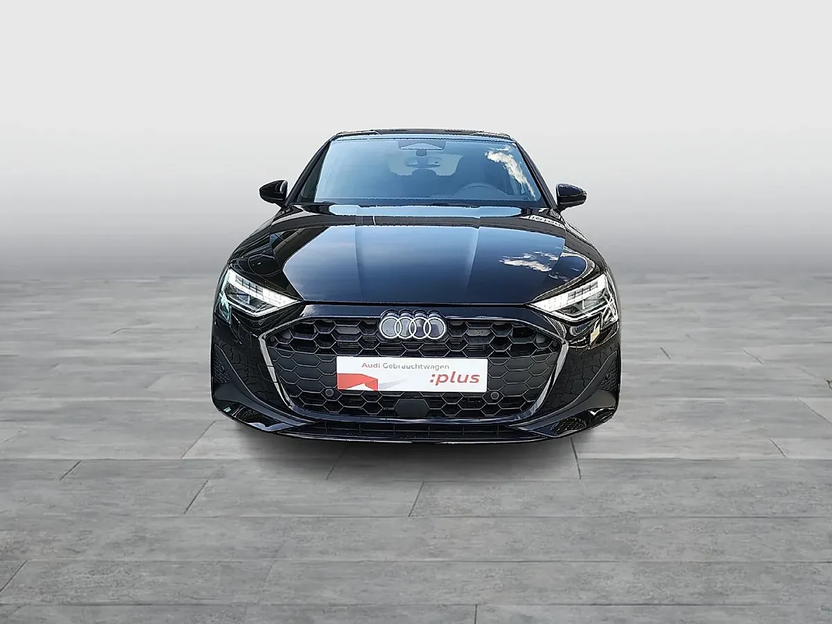 Audi A3 2026 photo 2