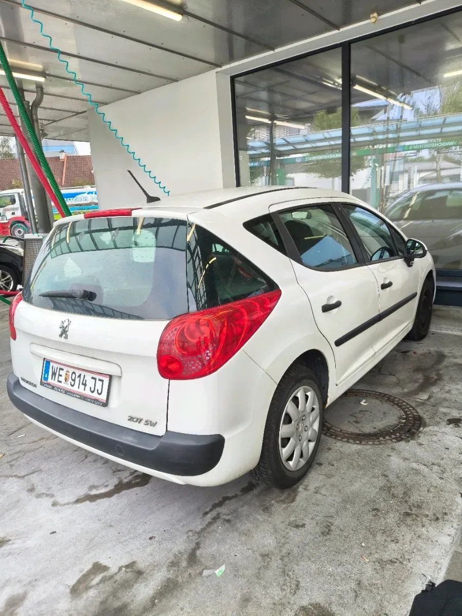 Peugeot 206 2010 photo 3