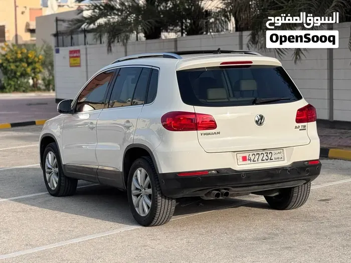 Volkswagen Tiguan 2012 photo 4
