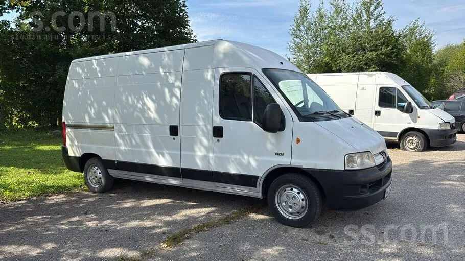 Peugeot Boxer 2002 photo 2