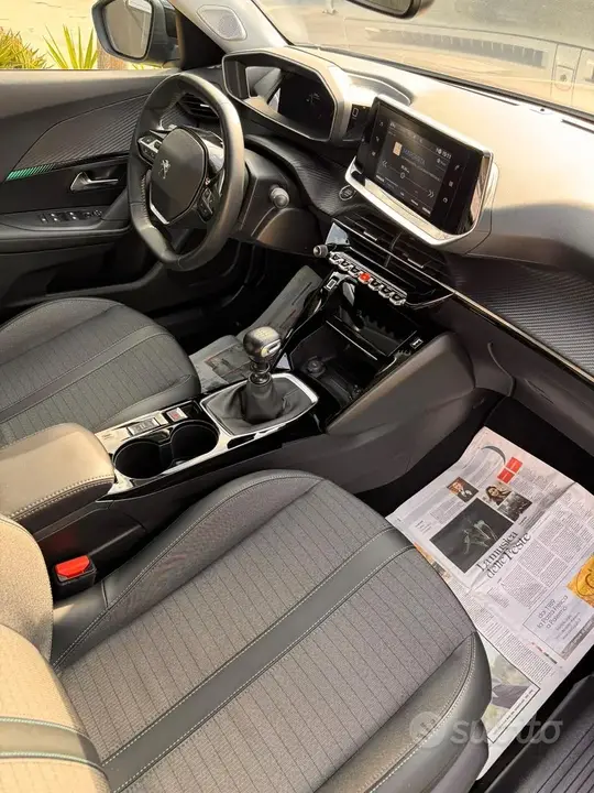 Peugeot 2008 2022 photo 4