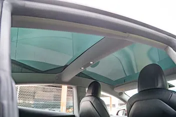 Tesla Model 3 2021 photo 3