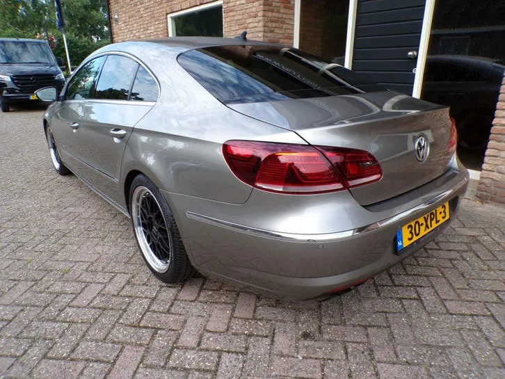 Volkswagen Passat Cc 2012 photo 3