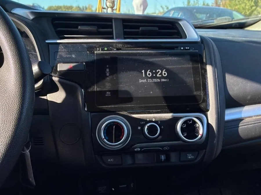 Honda Fit 2016 photo 3