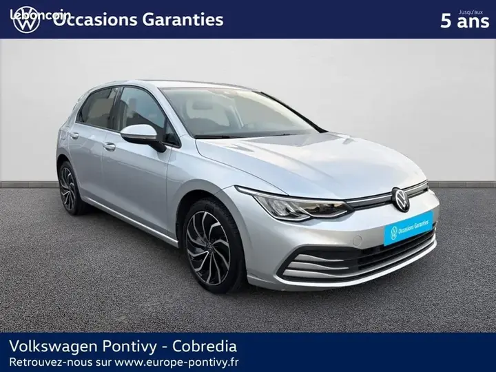 Volkswagen Golf 2024 photo 3