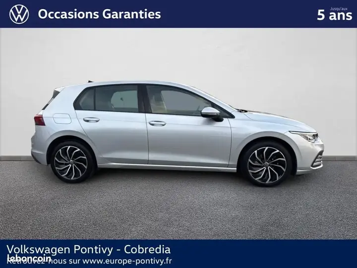 Volkswagen Golf 2024 photo 4