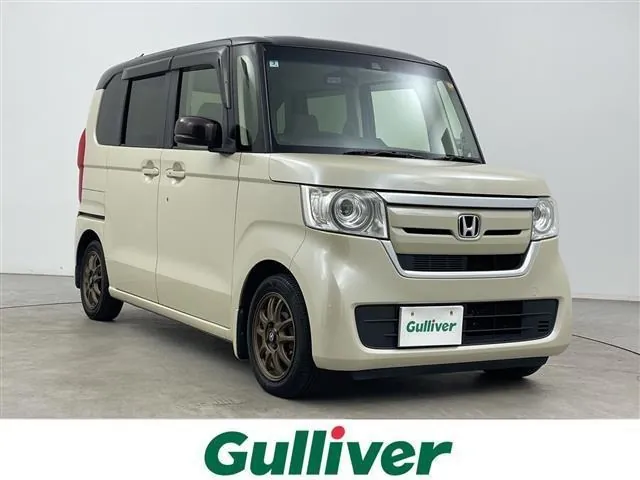 Honda N-Box 2018 photo 2