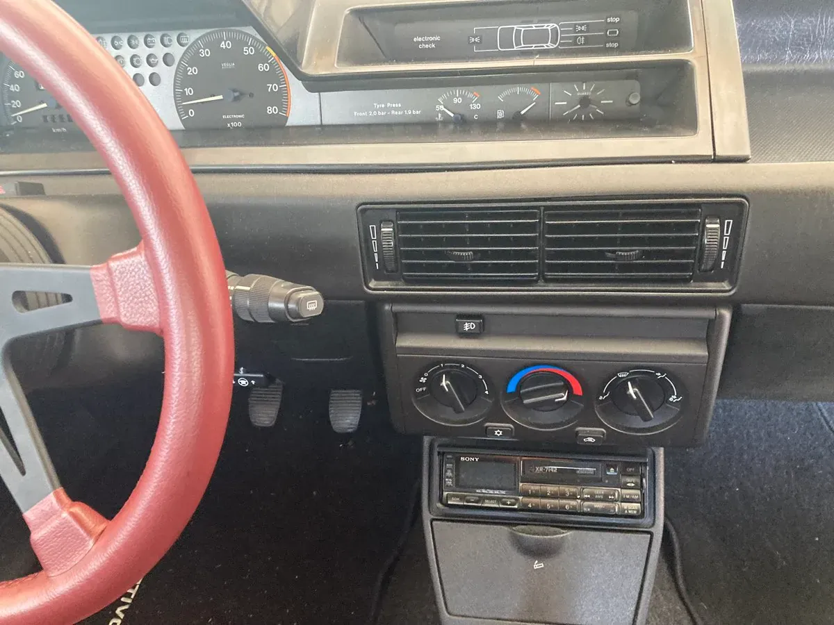 Fiat Tipo 1992 photo 2