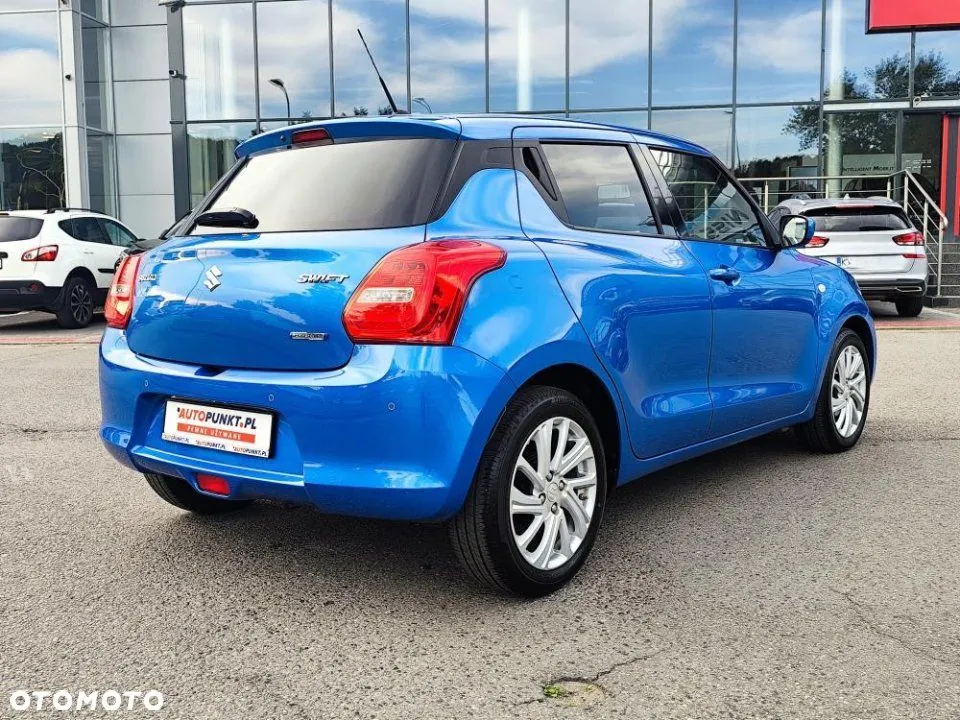 Suzuki Swift 2023 photo 5