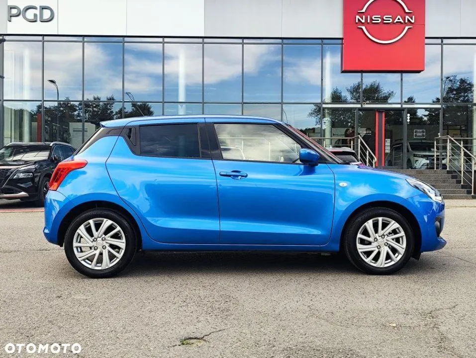 Suzuki Swift 2023 photo 4