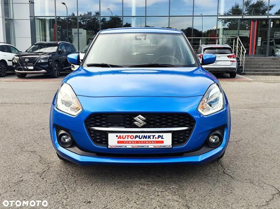 Suzuki Swift 2023 photo 2