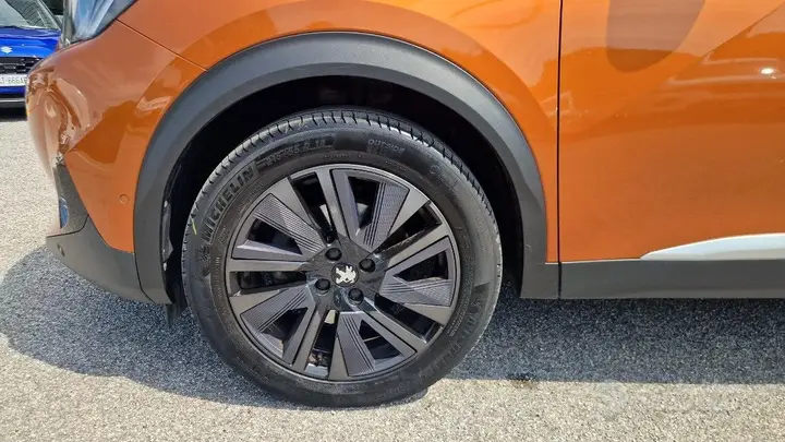 Peugeot 2008 2019 photo 5