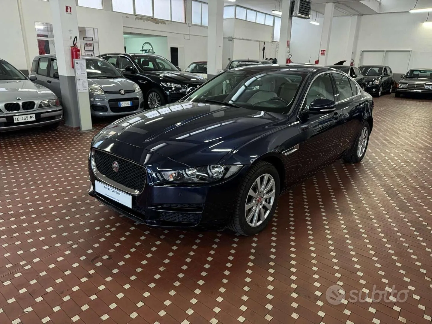 Jaguar Xe