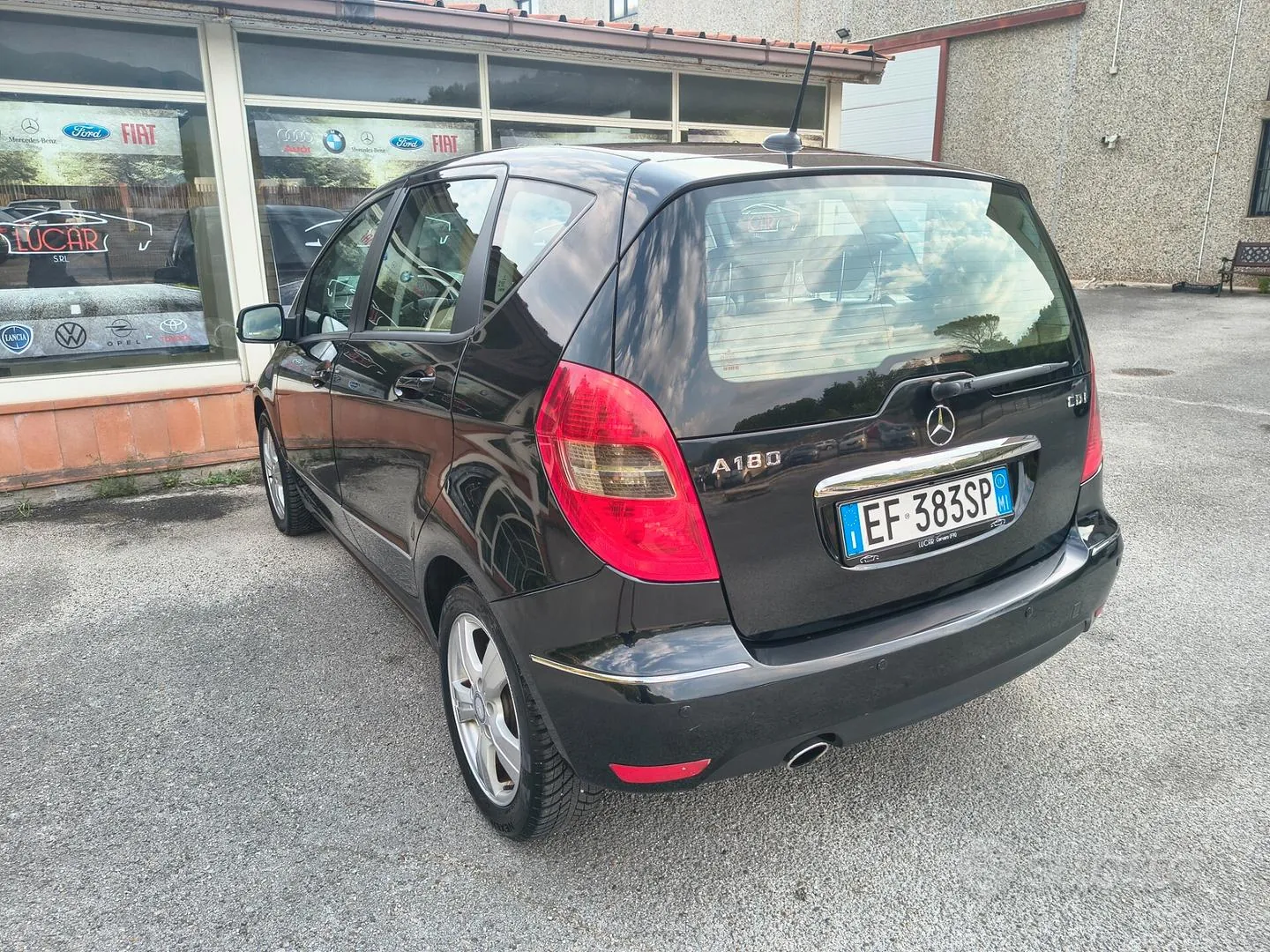 Mercedes-Benz A 2011 photo 5