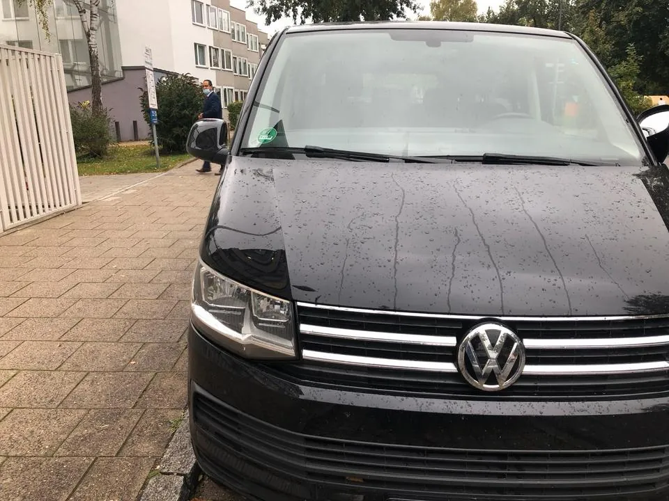 Volkswagen Caravelle