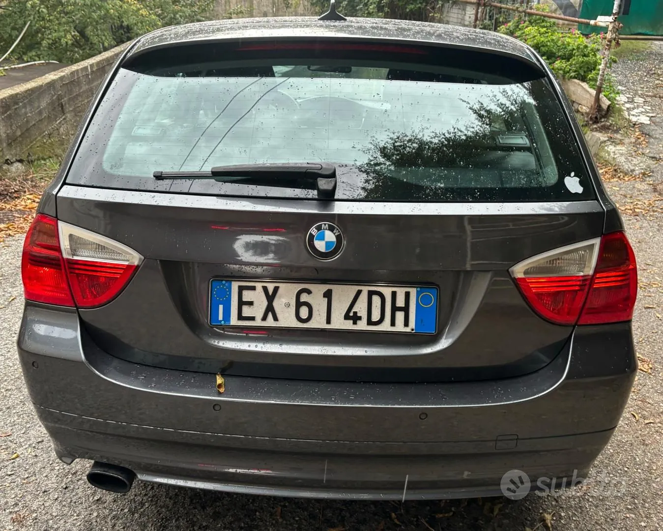 BMW 320 2008 photo 2