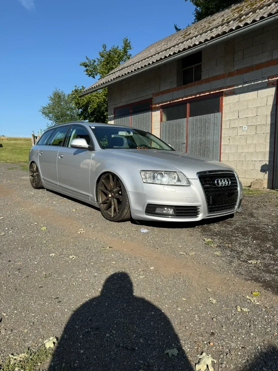 Audi A6 2009 photo 2