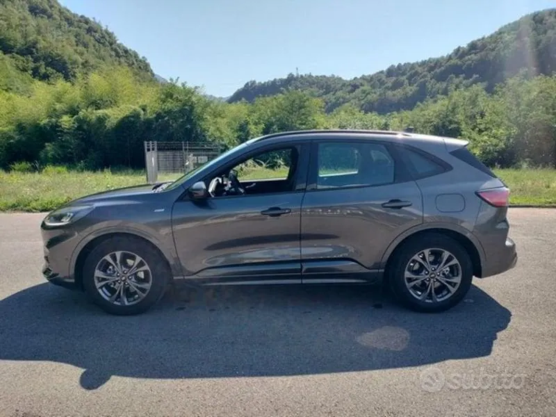Ford Kuga 2022 photo 5